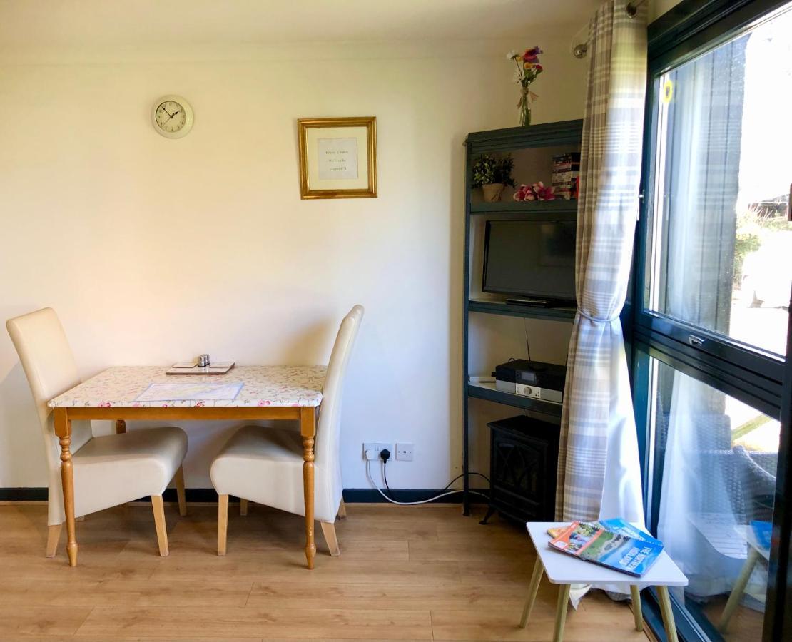 Kilcoy Chalets เมียร์ออฟออร์ด ภายนอก รูปภาพ